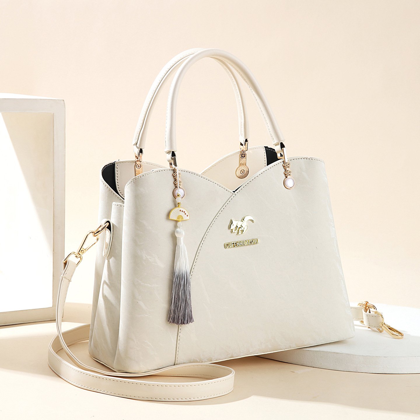 Women’s Tassel Charm Crinkled Leather Handbag – Elegant Top-Handle & Crossbody Bag Prime 140 - Image 4