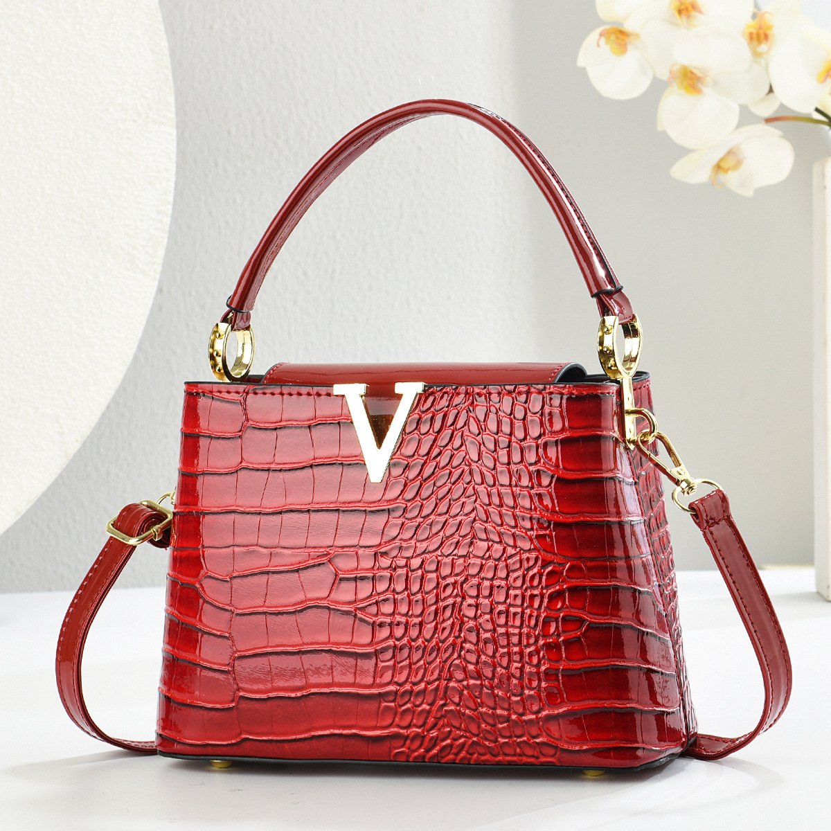Women’s V-Hardware Structured Top-Handle & Crossbody Handbag Collection Prime 145 - Image 4